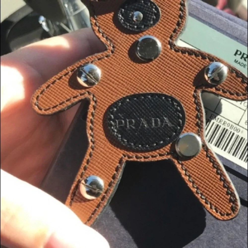 Authentic Prada Brown Bear Saffiano Trick Bag Charm - Picture 9 of 13